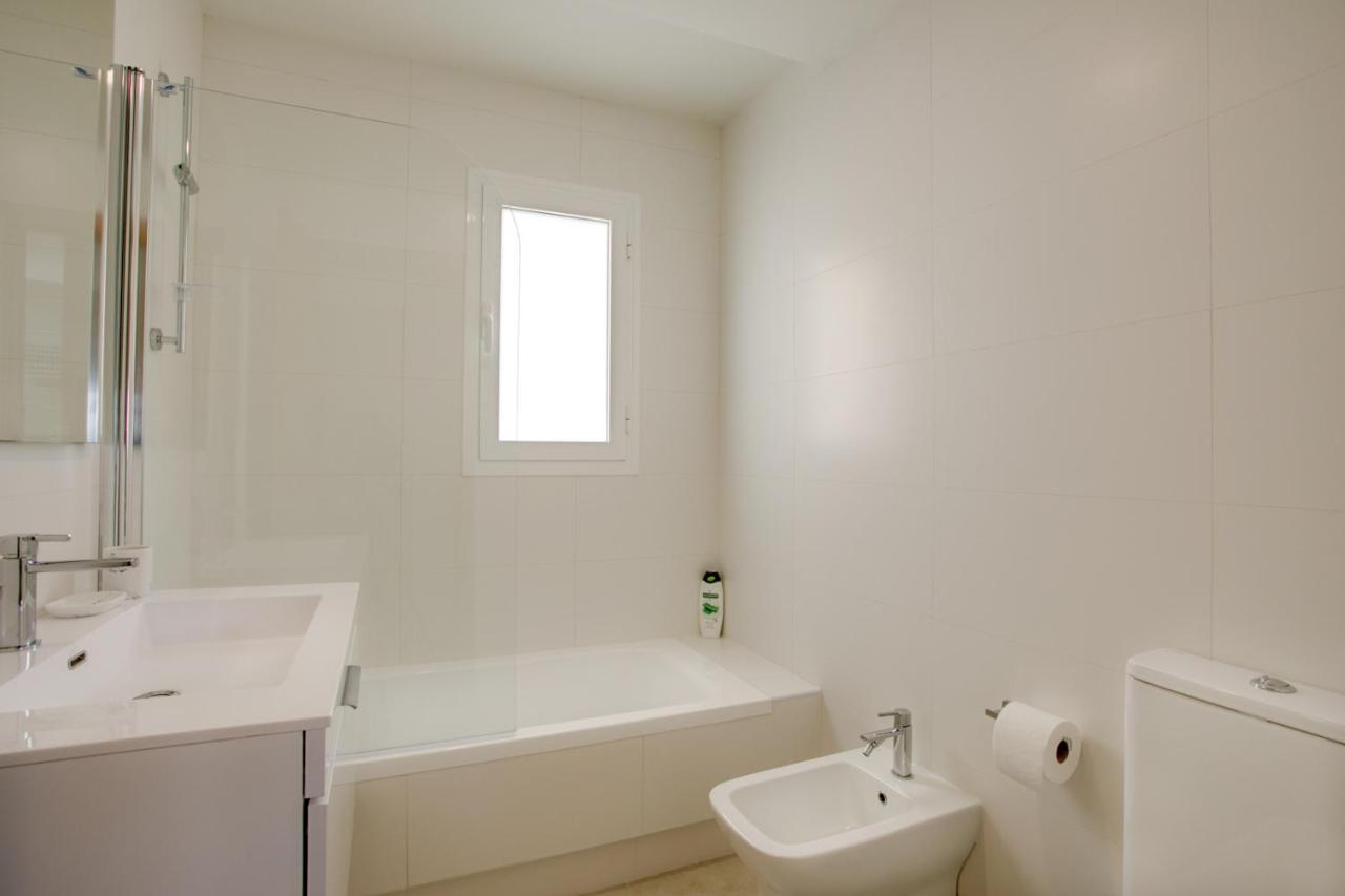 Apartamento Simi - Puerto Blanco Apartment Естепона Екстериор снимка