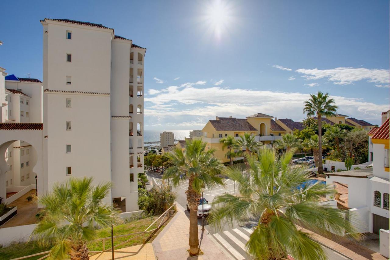 Apartamento Simi - Puerto Blanco Apartment Естепона Екстериор снимка