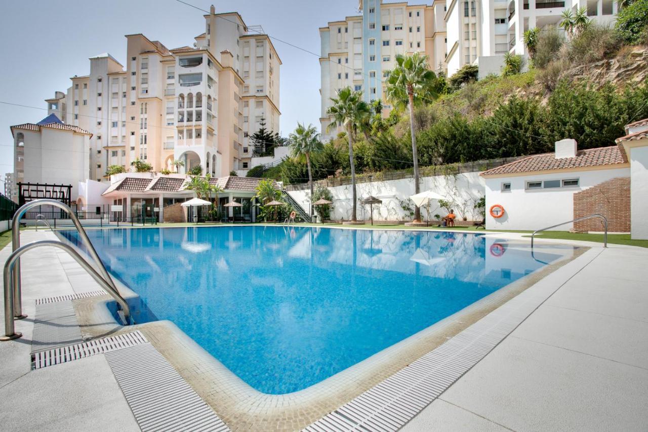 Apartamento Simi - Puerto Blanco Apartment Естепона Екстериор снимка